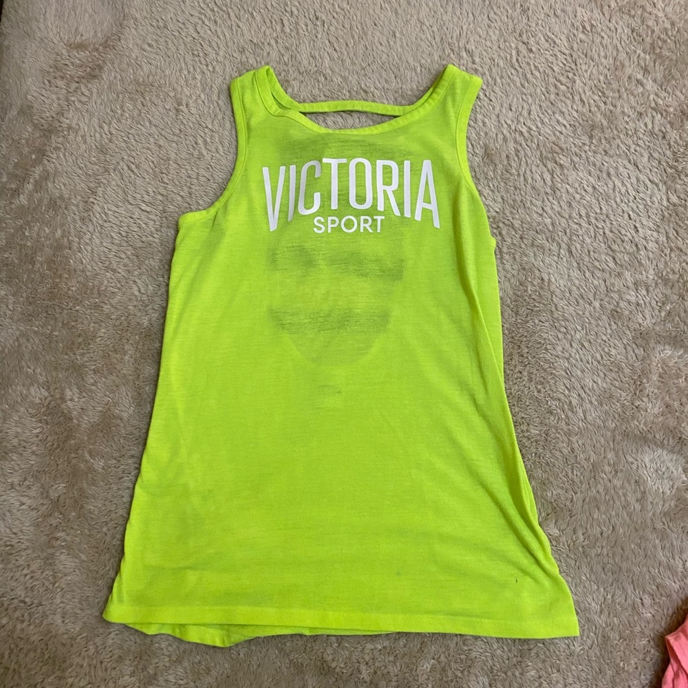 Victoria Secret Sport tank